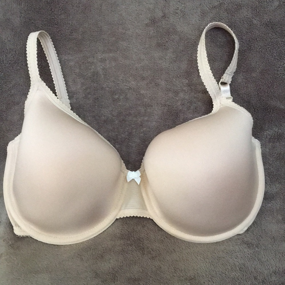 34DDD nude b tempt’d Bra. Like new